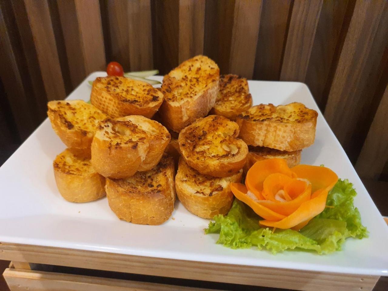 Na Nue Hotel Ho Chi Minh-stad Buitenkant foto