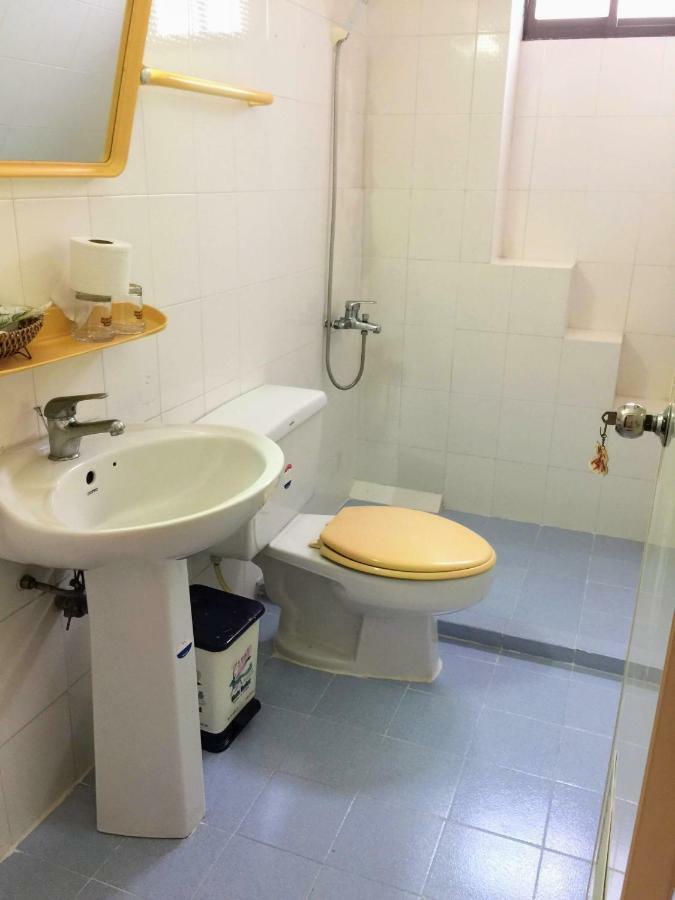 Na Nue Hotel Ho Chi Minh-stad Buitenkant foto